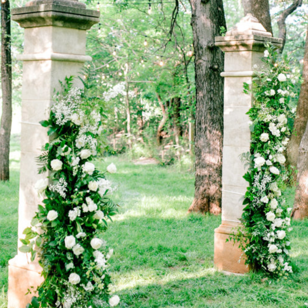 DIY Ceremony Floral Pillars